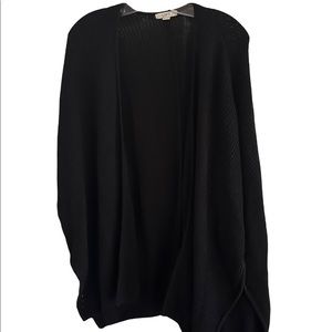 Poncho/kimono style sweater